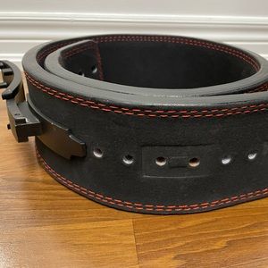 Ironbull lever black powerlifting/weightlifting belt (XL)